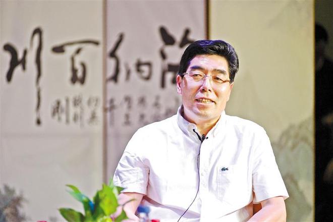 一码一肖，学者释义、落实解释与你好文化的融合